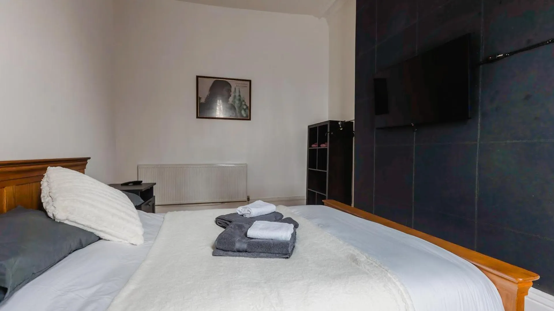 Hullidays City Centre Urban Apartment Kingston upon Hull